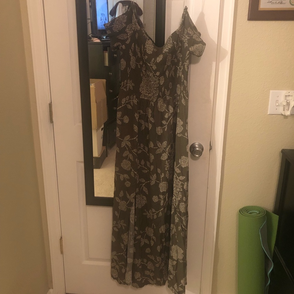 NWT L Limelush boutique green floral maxi dress